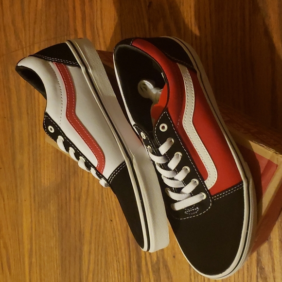 NEW VANS Ward Color Block Skate Shoes Unisex - Picture 3 of 8
